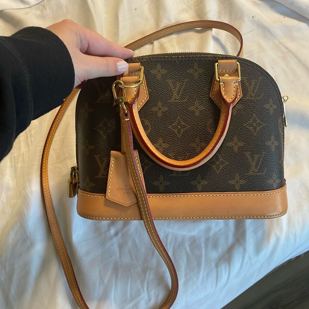 Louis Vuitton Alma BB